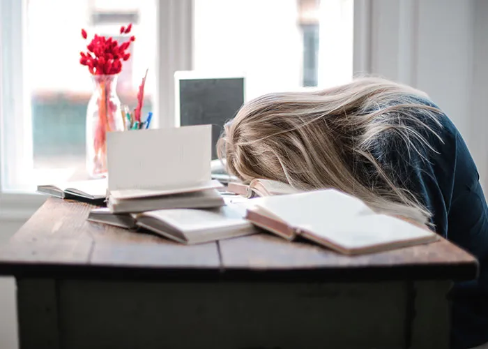 “I Went From 21 To 31 In 6 Months”: 45 Things That Inevitably Make People Look Older