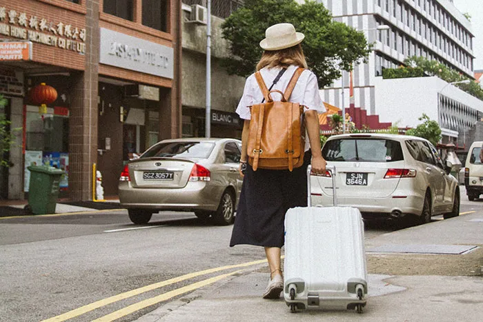 People Who Didn't Try Dating Until Later In Life Share How Their Lives Turned Out (30 Stories)