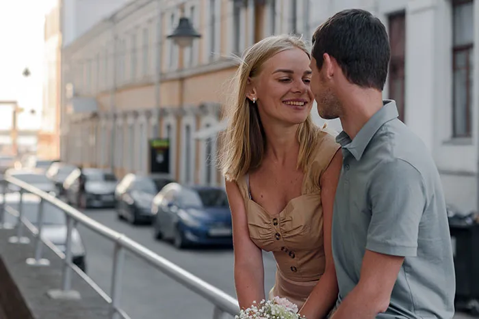 People Who Didn't Try Dating Until Later In Life Share How Their Lives Turned Out (30 Stories)
