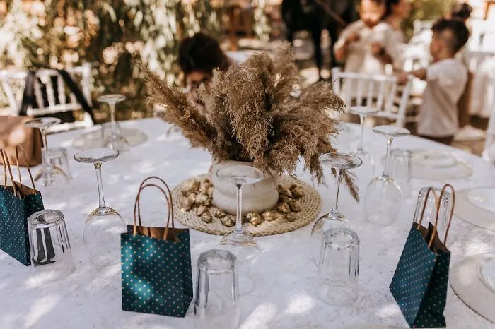 30 Restaurant Guests Share The Most Disgusting Things They’ve Seen, And It Hurts To Read