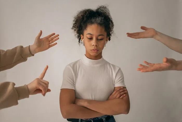 Parenting Things That Might Sound Good, But Are Actually Toxic Parenting (30 Answers)