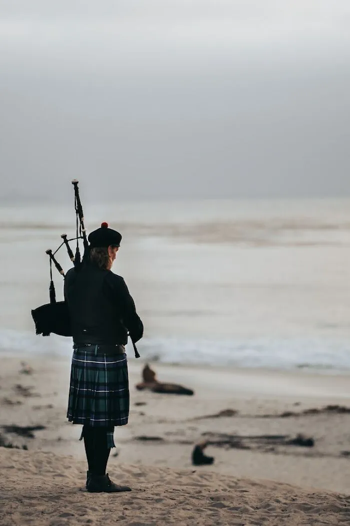 50 First-Date Horror Stories From People Who Suffered Through Them
