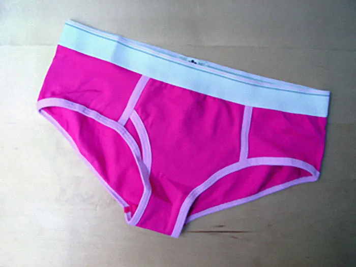 40 Designs That Are So Bad, They Deserve To Be Shamed In This Online Thread
