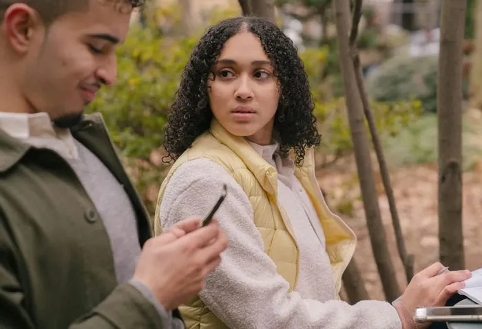 30 Red Flags That People Would Ignore In Their Potential Partner