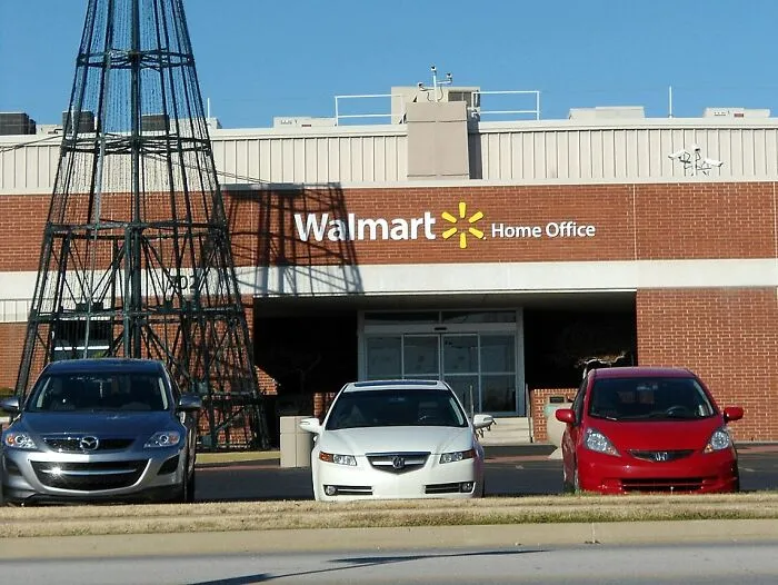 30 People Got Fired For The Dumbest Reasons, Here Are Their Stories