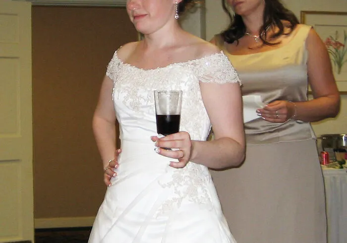 “Groom Was Gay. Bride Was Not”: 30 Of The Wildest Weddings That Event Staff Have Ever Witnessed