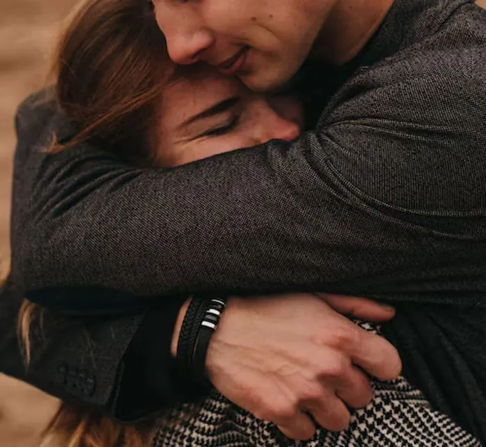 30 Red Flags That People Would Ignore In Their Potential Partner