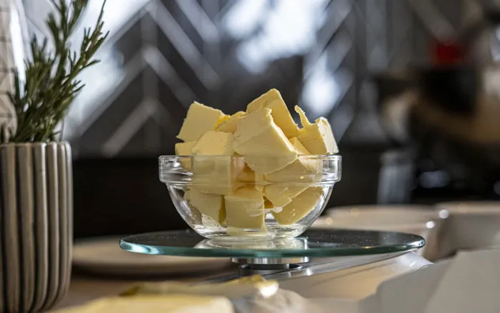 “I Still Refuse To Eat Anything She Makes”: 30 People Share The Wildest Cooking Practices