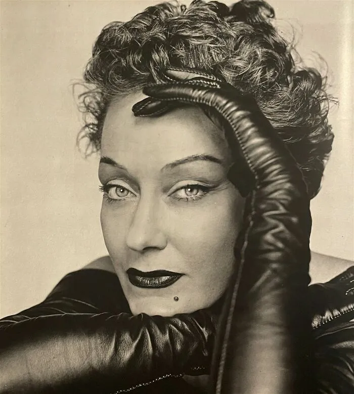 Gloria Swanson