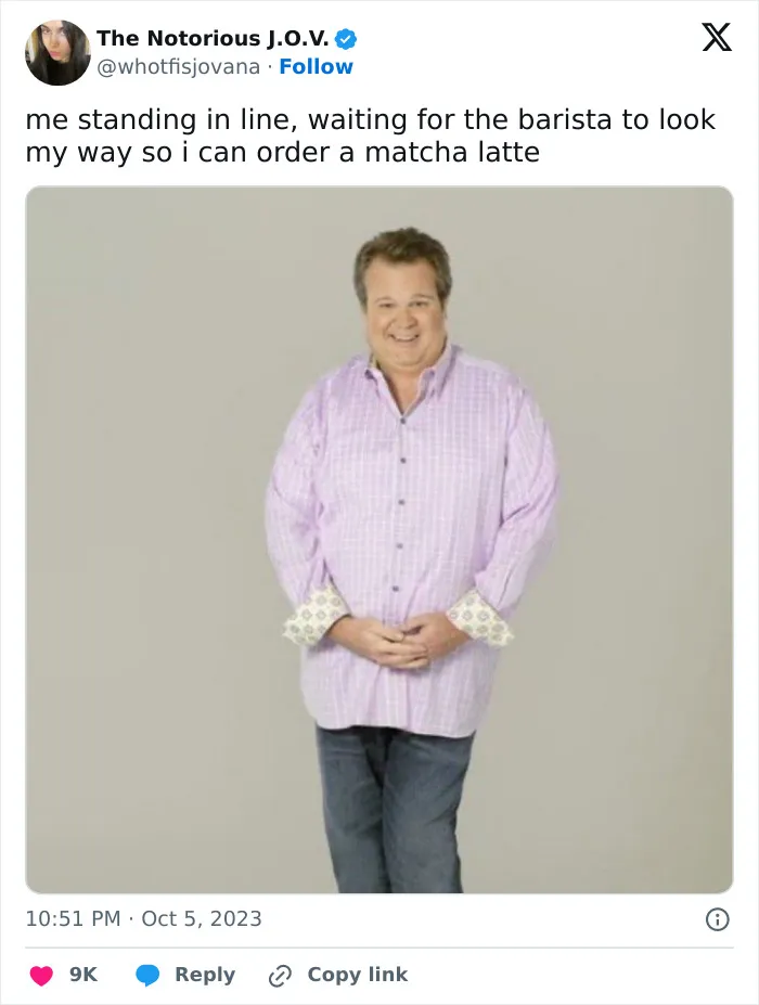 Kevin James "Passed" The Meme Torch To Eric Stonestreet And Here Are 30 Of The Funniest Pics