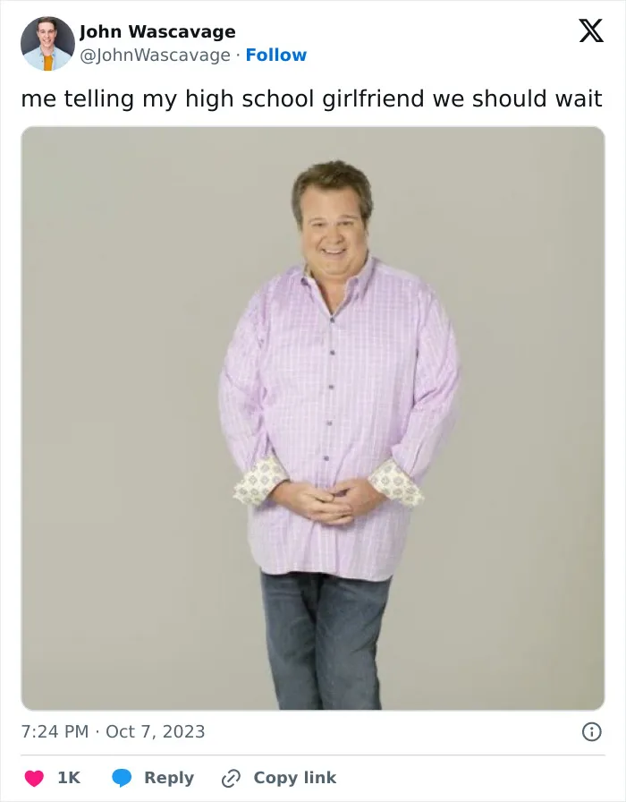 Kevin James "Passed" The Meme Torch To Eric Stonestreet And Here Are 30 Of The Funniest Pics