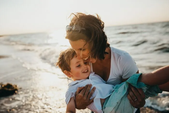 Someone Online Was Curious About “What’s Your Unspoken Mom Code?” And 33 Mothers Came Through