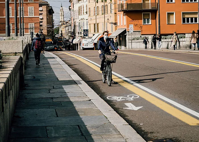 “What Should People Absolutely Not Do When Visiting Your Country?” (45 Answers)