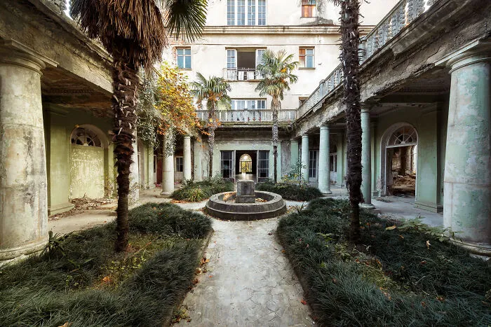Sanatorium, Georgia