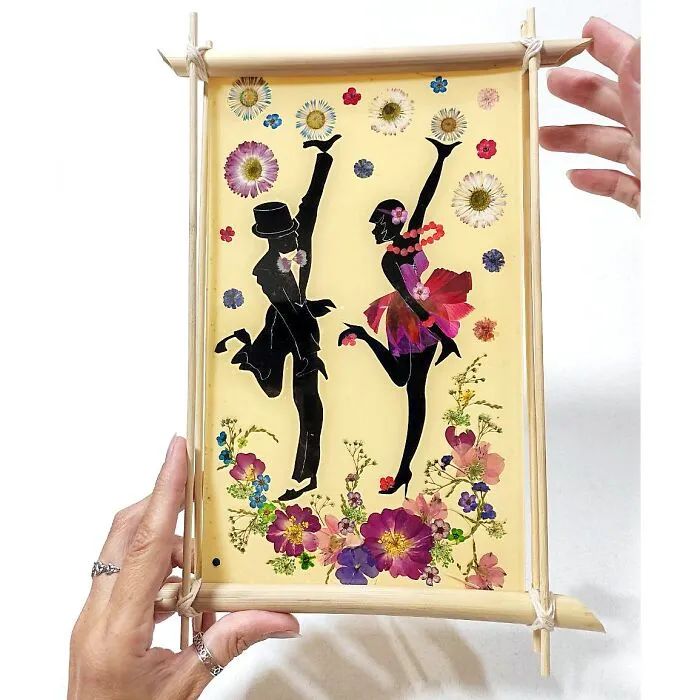 I Make Pressed Flower Frames