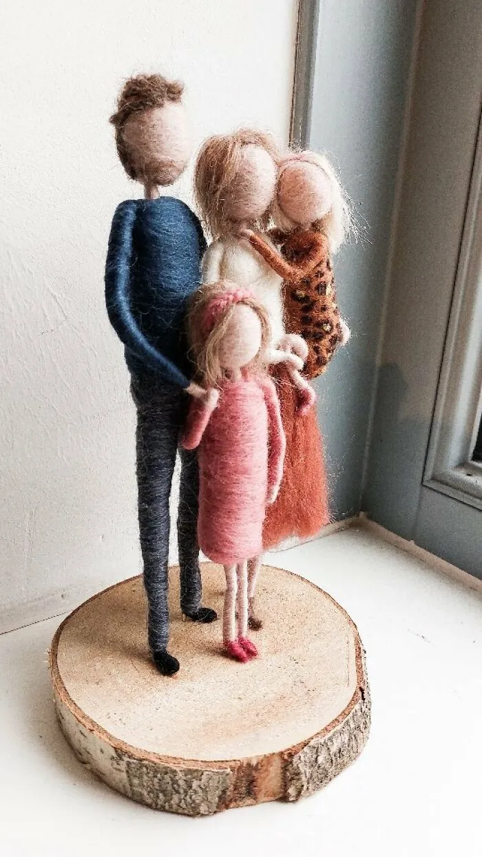 20 Magical Moments I Turned Into Woolen Works Of Art