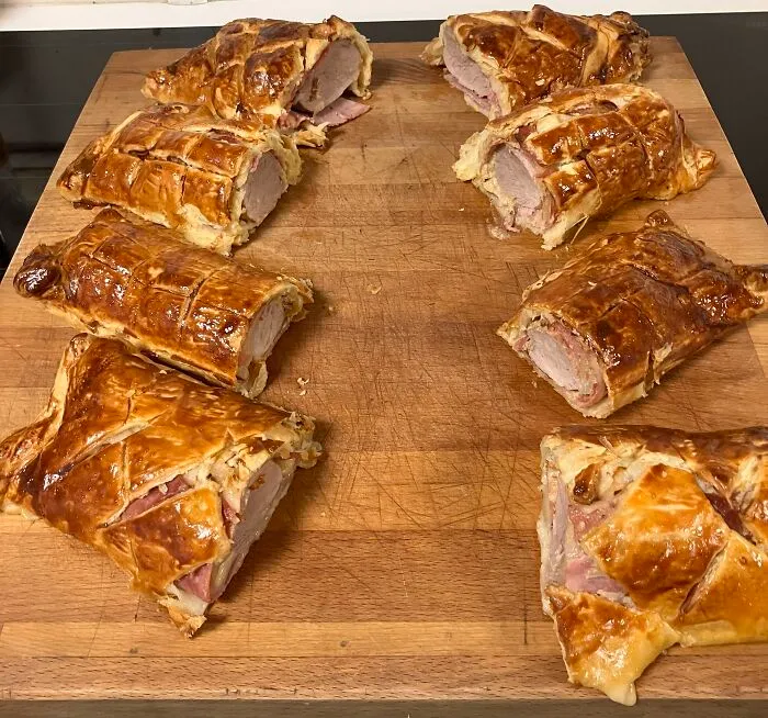 "Filet Mignon En Croute"
