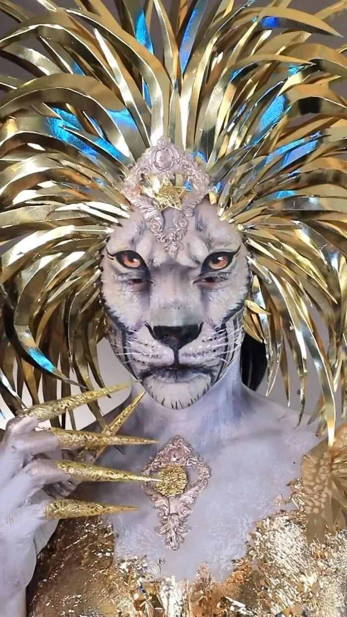 This Makeup Artist Can Turn Herself Into Any Creature, Here Are 35 Of Her Impressive Makeovers
