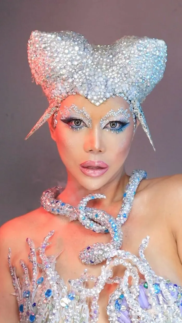 This Makeup Artist Can Turn Herself Into Any Creature, Here Are 35 Of Her Impressive Makeovers