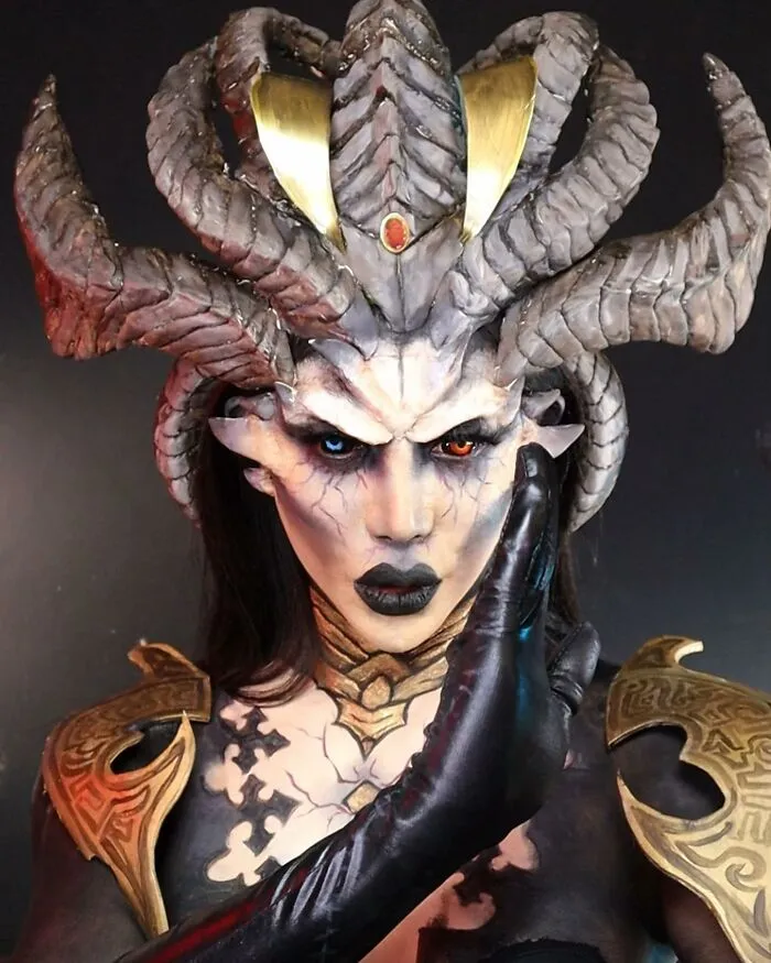 This Makeup Artist Can Turn Herself Into Any Creature, Here Are 35 Of Her Impressive Makeovers