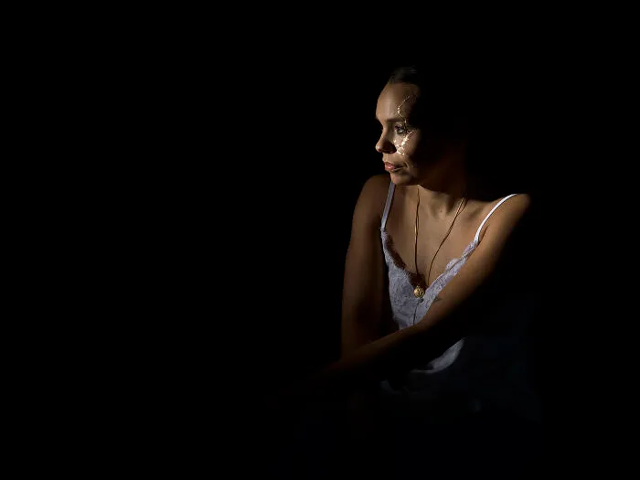 Kintsugi Beauty: Celebrating The Beauty Of Scars And Imperfections In Photography
