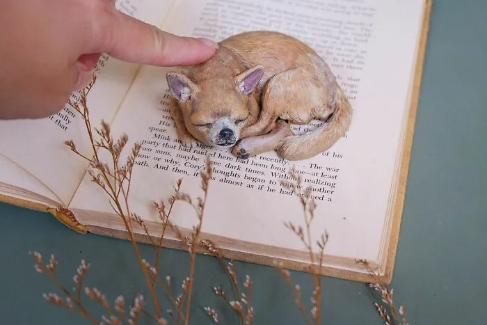 My Collection Of Dog And Cat Sculptures That I Made From Polymer Clay (30 Pics)