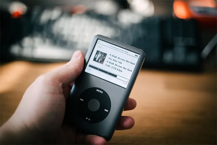 “I’m Having A Blast”: 50 People Are Not Ashamed To Admit They Still Use These Obsolete Things