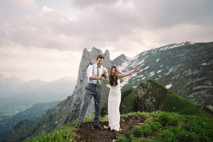 I Continue To Help Couples Ditch The Big Wedding And Elope In The Places That Make Them Feel Alive (30 New Pics)