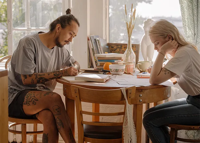 Someone Asked Women To Share Uncomfortable Truths About Marriage And 50 Didn’t Hold Back