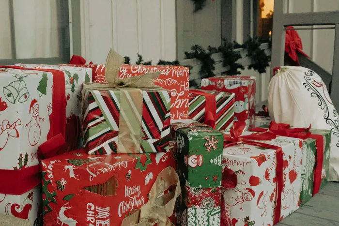 135 Christmas Trivia Questions To Make The Wait A Bit More Festive