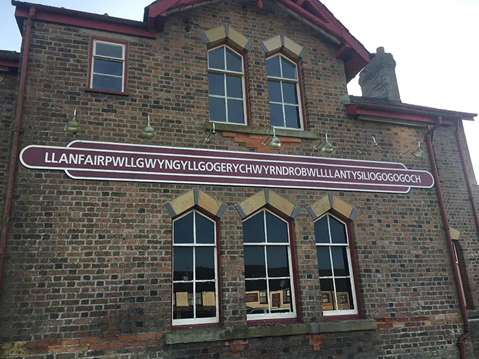 31 Funny City Names That Are Real Places Around The World