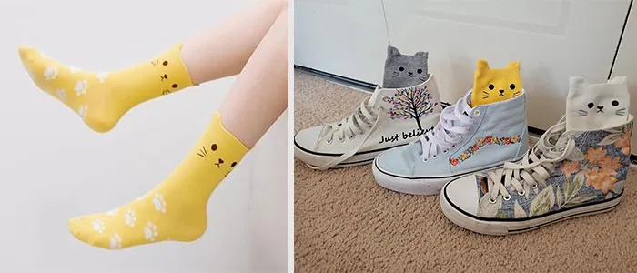 Unleash Your Inner Cat Lady With Women's Cat Socks - Featuring Charming Peeking Ears! These Socks Are Purr-Fect For Adding A Touch Of Feline Fun To Your Day