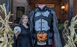 50 Halloween Costumes So Clever They May Leave You Wishing You Had Thought Of Them First (New Pics)