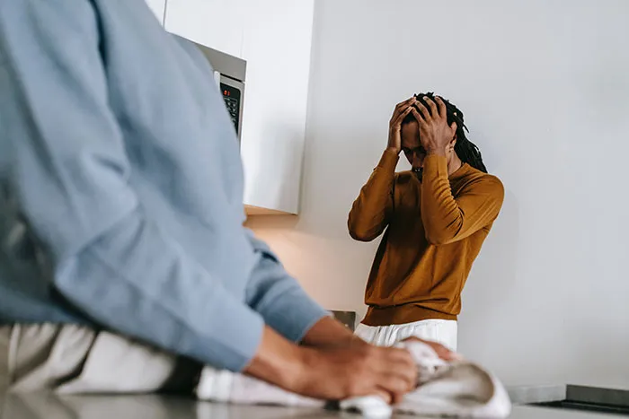 30 Wild Stories About Dads Finding Out Their Children Aren't Theirs