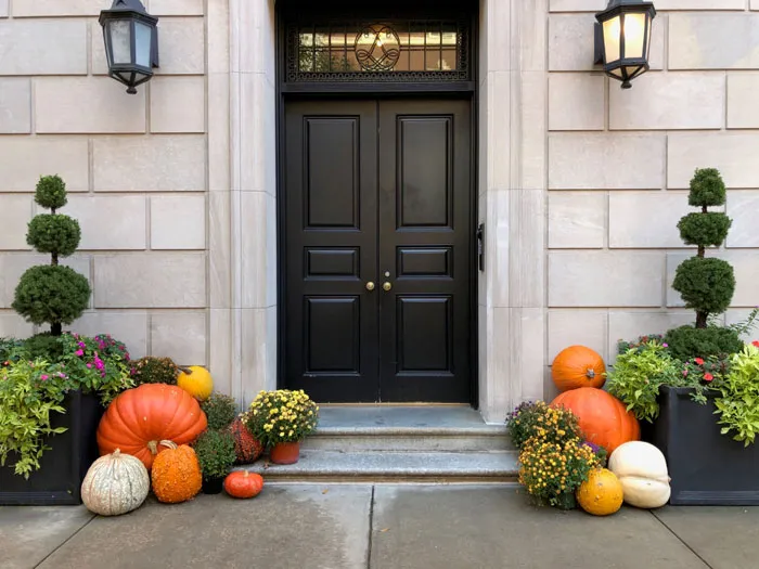 155 Halloween Trivia Questions To Make The Scariest Night Even Scarier