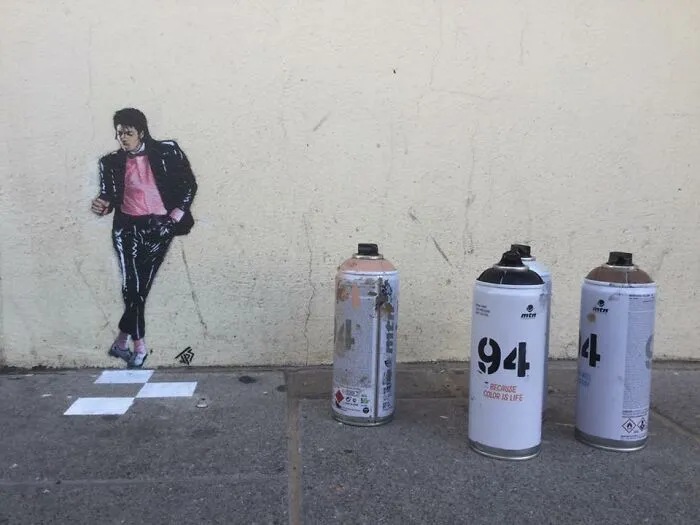 20 Works Of Street Graffiti That Interacts With Its Surroundings By This Artist (New Pics)