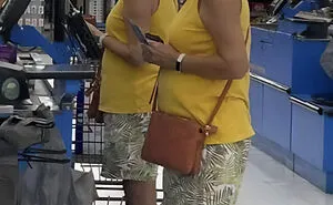30 Of The Most Chaotic Things Seen On "People Of Walmart" (New Pics)