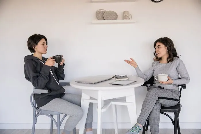 “Recently Learned In Therapy That It Wasn’t Normal”: 30 Behaviors People Don’t Realize Are Toxic