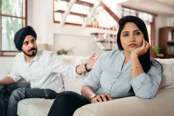 “Recently Learned In Therapy That It Wasn’t Normal”: 30 Behaviors People Don’t Realize Are Toxic