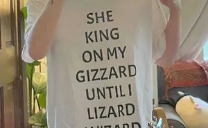 50 Times People Spotted A Shirt That Was So Good They Just Had To Take A Pic (New Pics)