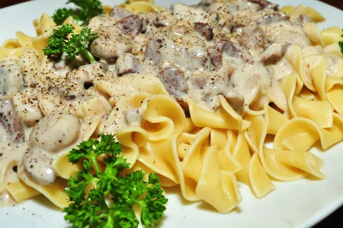 People Online Share 30 Meals That Lead To Disappointment Even At Restaurants