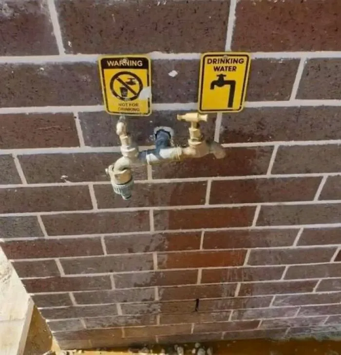 50 Weird Images That Need No Context Whatsoever To Be Hilarious, As Seen On This FB Page