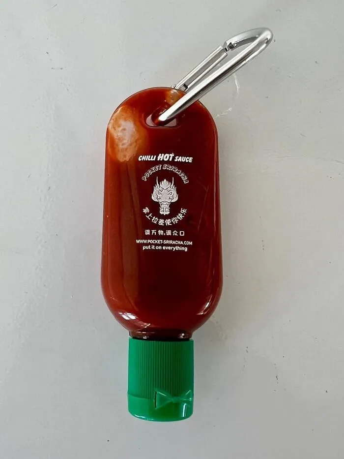 Gift The Perfect Spice Companion: <a Style="Display:inline;" Href="Https://Www.amazon.com/Dp/B0146fie5w?th=1&linkcode=ll1&tag=bpkangaroo-20&linkid=500e99204fbf56f14d8dfc5dbbb347e6&language=en_us&ref_=as_li_ss_tl" Target="_blank"><span Style="Font: Inherit; Color: #d74b1f;"> Mini Sriracha Keychain</Span> - A Small Token For The Big Flavour Lover!