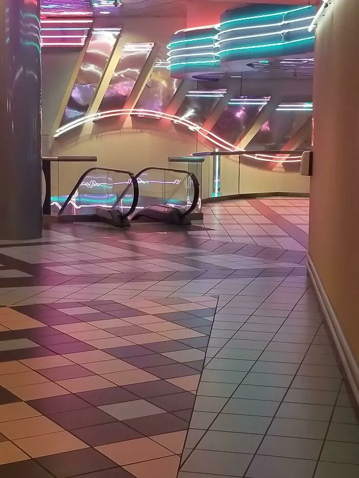 Gotta Love Malls That Still Like This. One Of My Favorite Movie Theaters Too