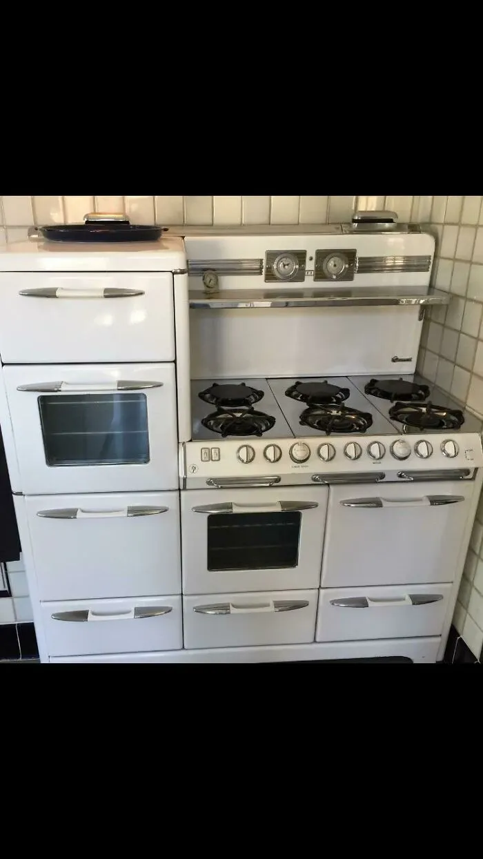All The Oven Doors You’d Ever Need...and Then Some