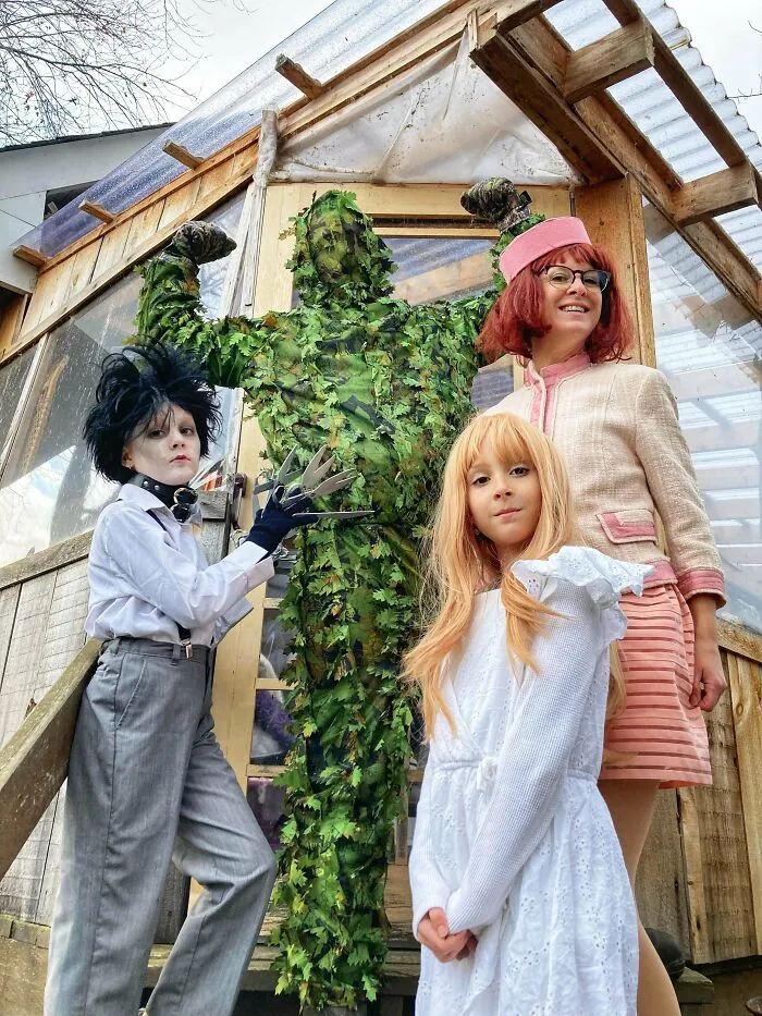 This Year’s Family Costume Fun!