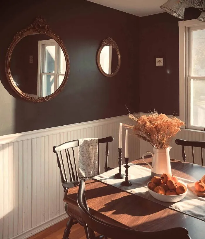 Farmhouse Style Wainscoting