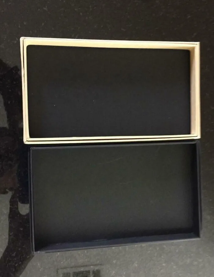 Mi amigo pidió dos tarjetas capturadoras del juego Elgato a 180 dólares en el Black Friday y Amazon le envió dos cajas vacías