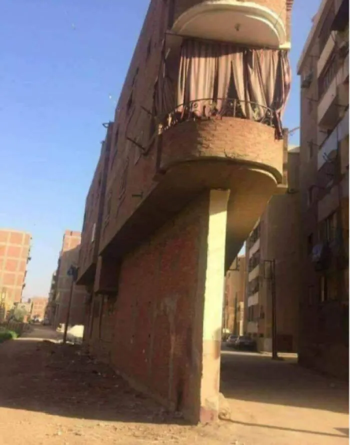 Want To Build A House And You Only Have A Small Piece Of Land? No Problem!
