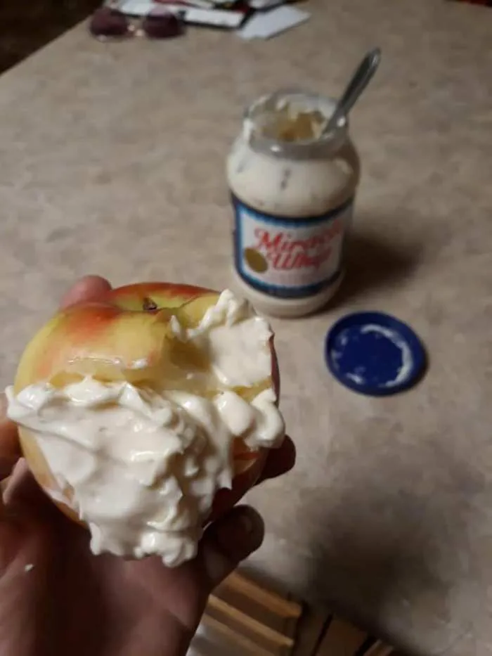 30 Times Food Ended Up Somewhere It Definitely Didn’t Belong